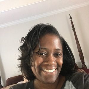 Meet your Posher, Marcia